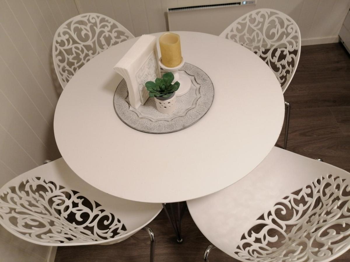 Central Bnb Stavanger At Bertis Ap5 ภายนอก รูปภาพ